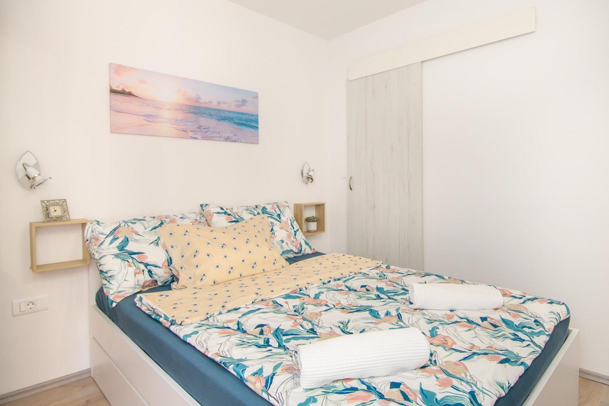 Apartman Dana Kastelir-Labinci المظهر الخارجي الصورة